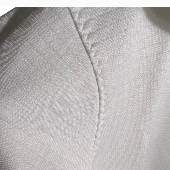 Lija Women's Waffle Knit Pullover Tennis Sweater in White, Large - Picture 7 of 14